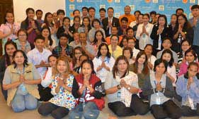ซีพีเอฟจัดธรรมะบรรยายเสริมมงคลชีวิตปี 2558 ซีพีเอฟจัดธรรมะบรรยายเสริมมงคลชีวิตปี 2558