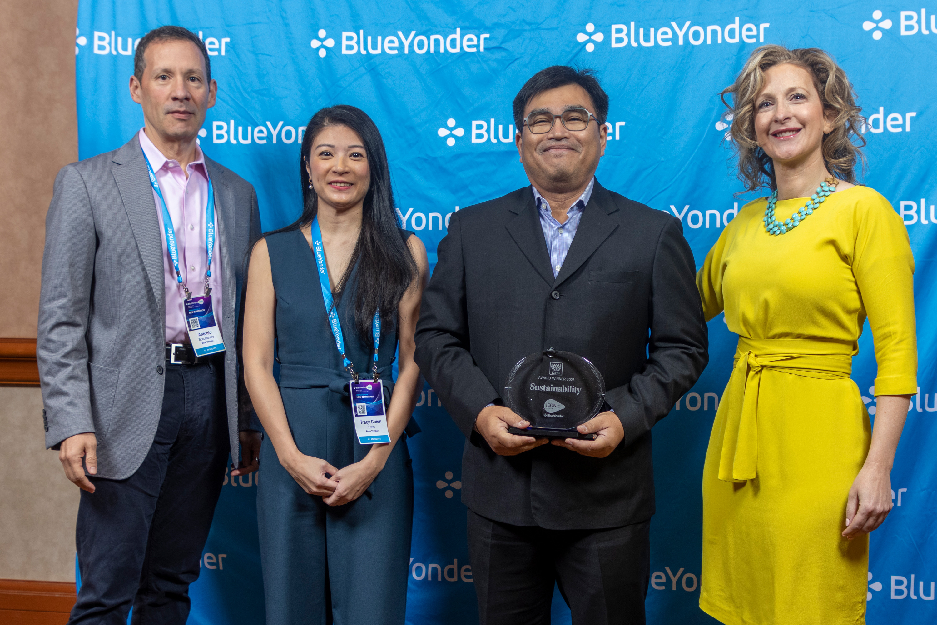 ซีพีเอฟคว้ารางวัลด้านความยั่งยืน Blue Yonder 2023 ICOnic Award for Sustainability จากสหรัฐอเมริกา