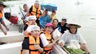 CPF ผนึกกำลังพนักงานจิตอาสา กระจายความช่วยเหลือผู้ประสบอุทกภัยภาคใต้
