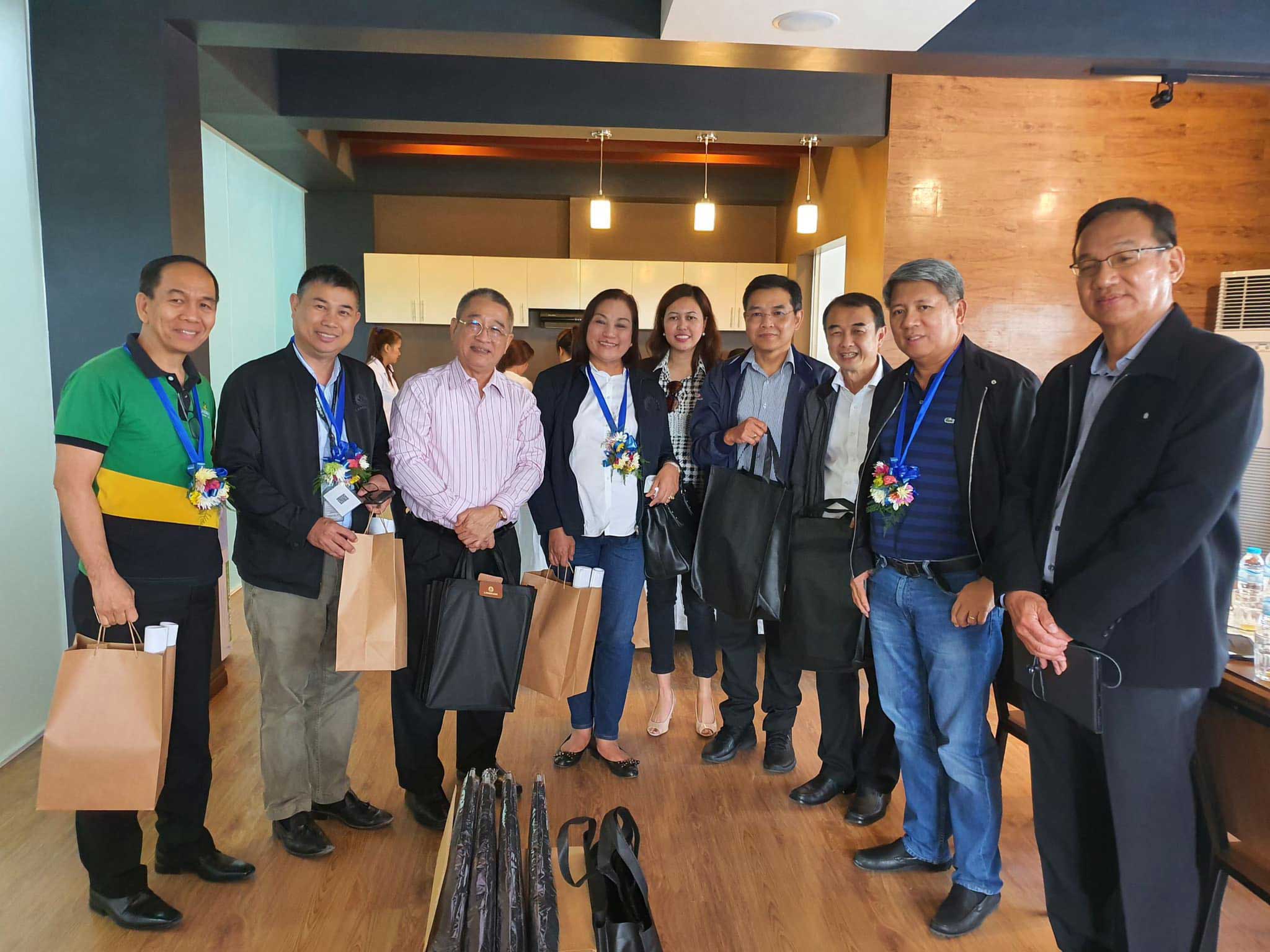 Land Bank of the Philippines executives visit Tarlac Feed Mill