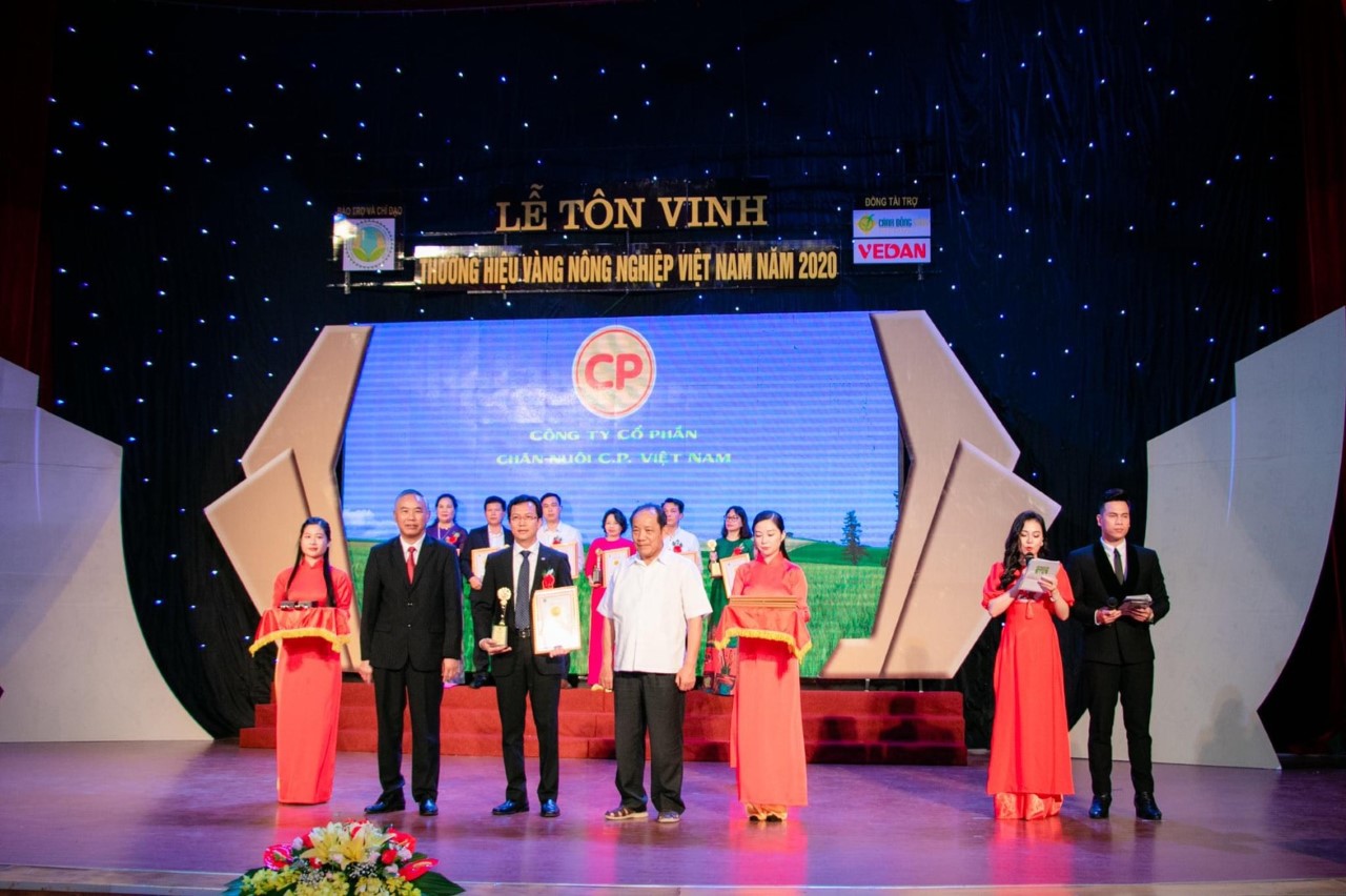 CP Vietnam wins two prestigious awards for outstanding brand reputation and product quality